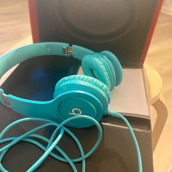 Beats by Dre Headphones Beats By Dre Beats Solo Hd Headphones In